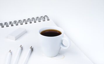 W czym trzymać gumki do włosów? W czym trzymać gumki do włosów?